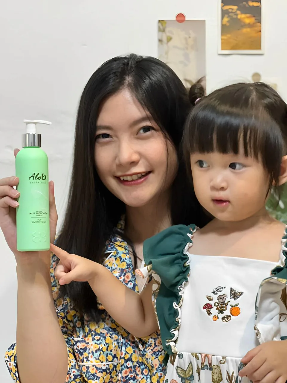 AloEx ရဲ့ အညည်းနုဆုံး ဖော်မြူလာ ဆံကြေးချ ချမ်ပူ — အသားအရေ နူးညံ့သိမ်မွေ့သူ၊ ဓာတ်မတည့်တတ်သူတွေအတွက် သင့်တော် - AloEx ဆံပင်ကြွေမှုရပ်တန့်ပြီး ဆံပင်ပါးလာမှု လျော့ကျ ဆံပင်သစ်ပေါက်ပြီ