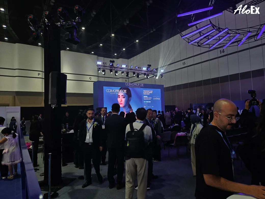บรรยากาศผู้เข้าชมงาน Cosmoprof CBE ASEAN Bangkok 2026