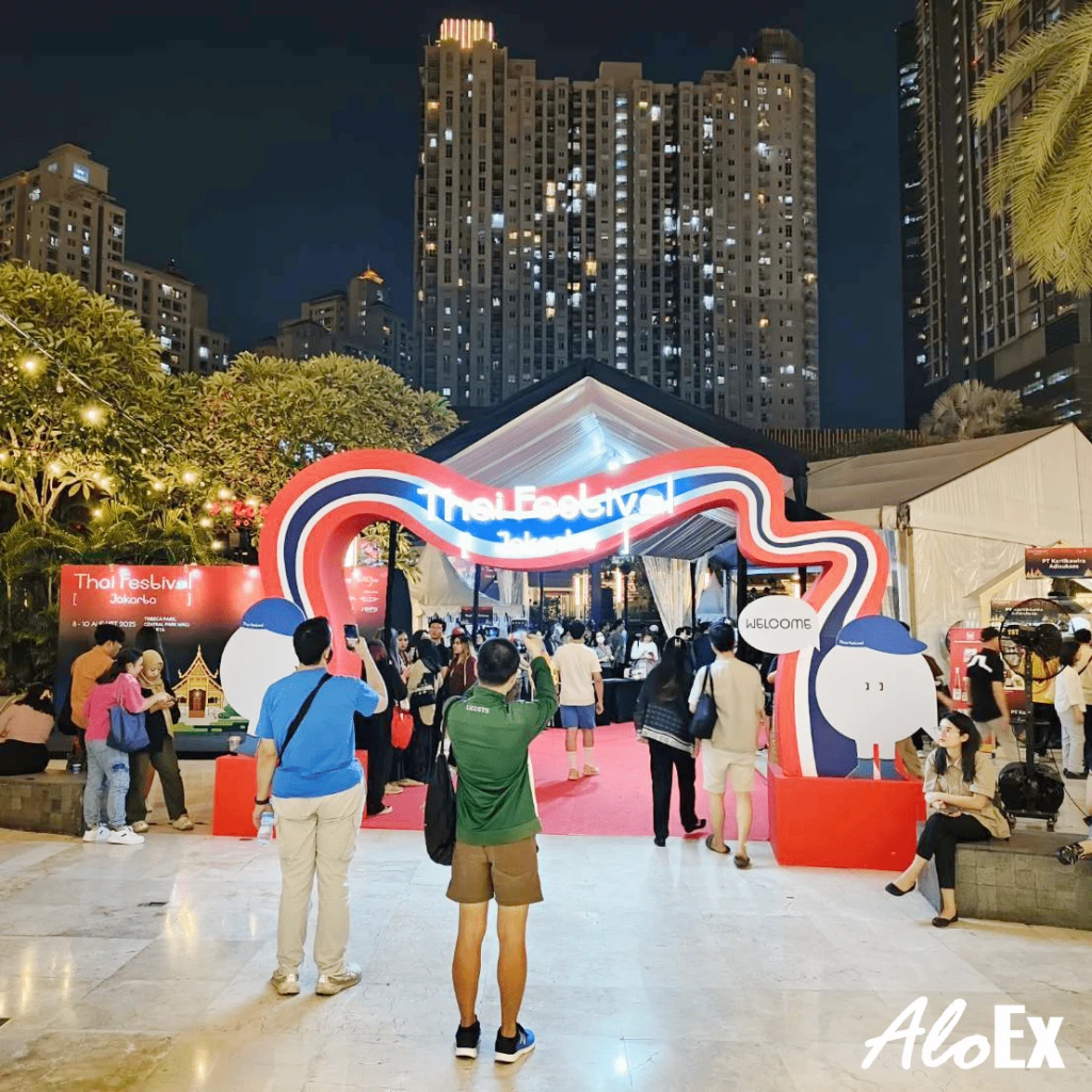 AloEx သည် အင်ဒိုနီးရှားဈေးကွက်သို့ ဝင်ရောက်ခြင်း — ထိုင်းဆေးဖက်ဝင်အပင် ထုတ်ကုန်များ နိုင်ငံတကာစင်မြင့်ပေါ်တွင်